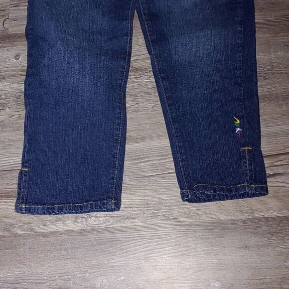 COOGI  embroideree jean capris Sz 9/10 NWOT - Picture 3 of 8